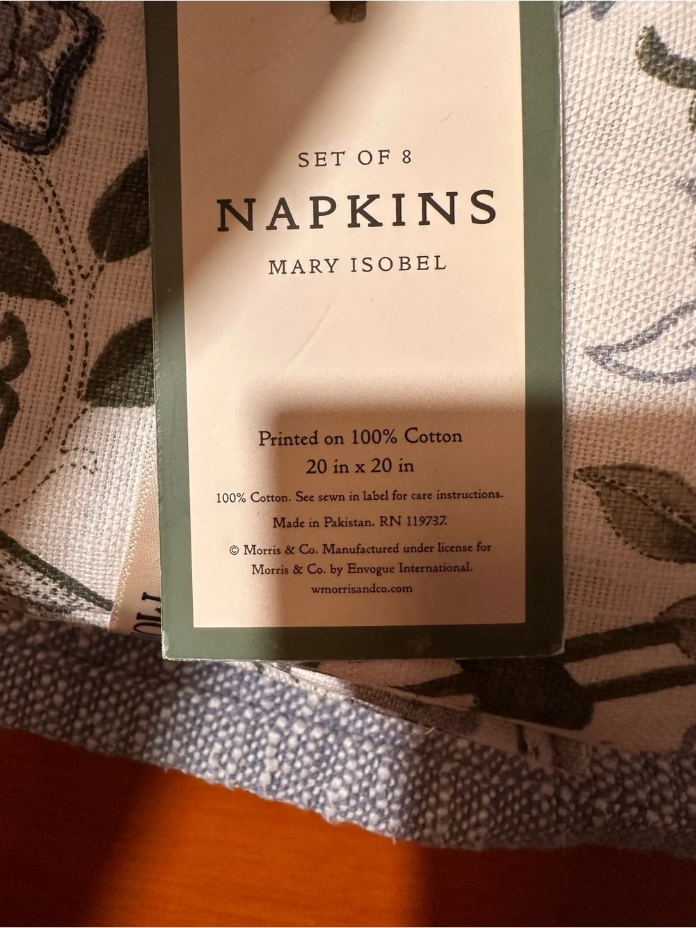 Morris & Co. %100 cotton napkings set of 8 napkings Mary Isobel 20x20
